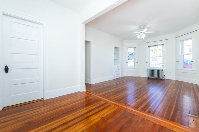 169 Winsor Ave 169, Watertown, MA 02472