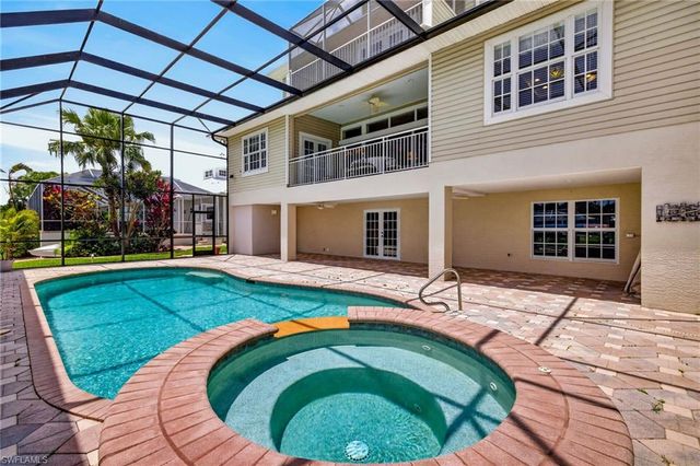 27041 Flamingo DR, Bonita Springs, FL 34135