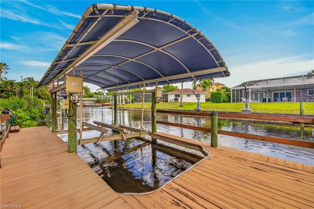 27041 Flamingo DR, Bonita Springs, FL 34135