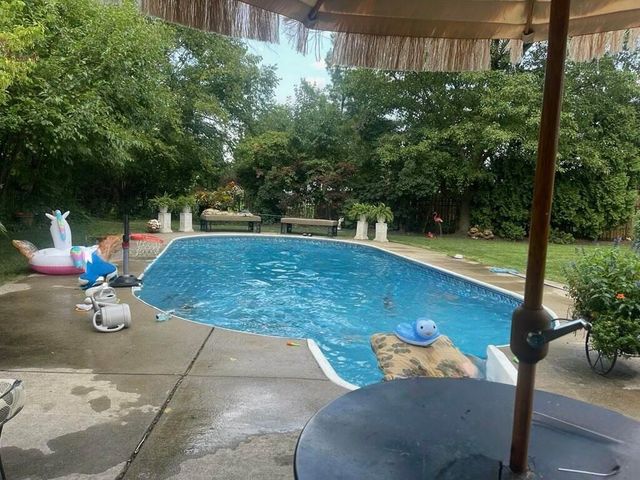 8686 Kingsley Drive, Reynoldsburg, OH 43068