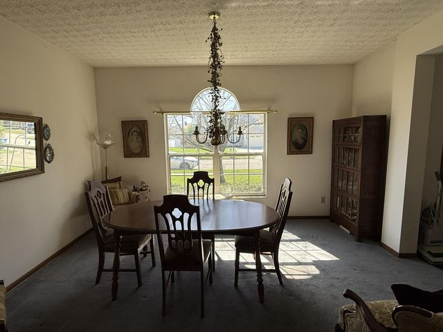 8686 Kingsley Drive, Reynoldsburg, OH 43068