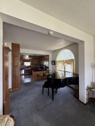 8686 Kingsley Drive, Reynoldsburg, OH 43068