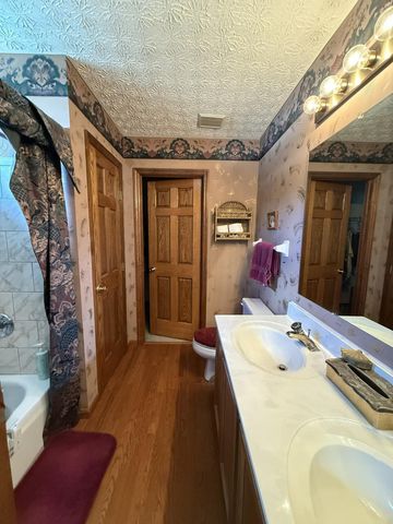 8686 Kingsley Drive, Reynoldsburg, OH 43068