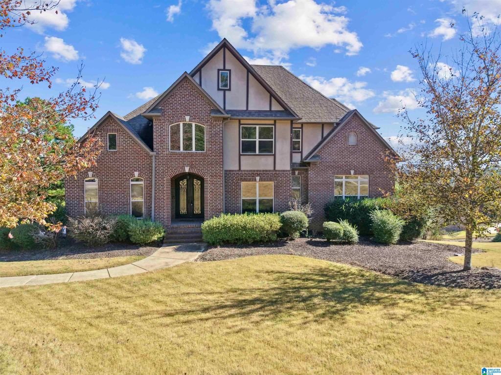 110 STERLING LAKES DRIVE, Helena, AL 35080