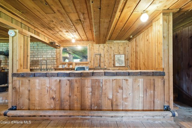 2043 Blanchard Cutoff, Blanchard, ID 83804