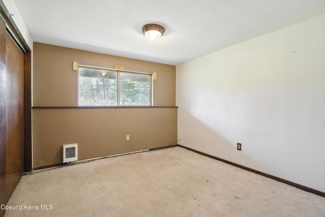 2043 Blanchard Cutoff, Blanchard, ID 83804