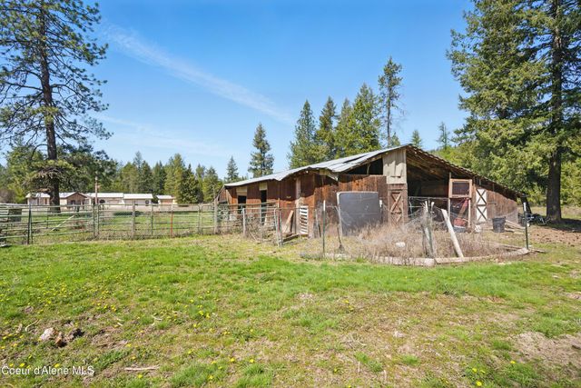 2043 Blanchard Cutoff, Blanchard, ID 83804