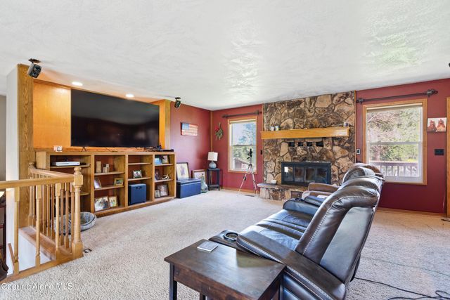 2043 Blanchard Cutoff, Blanchard, ID 83804