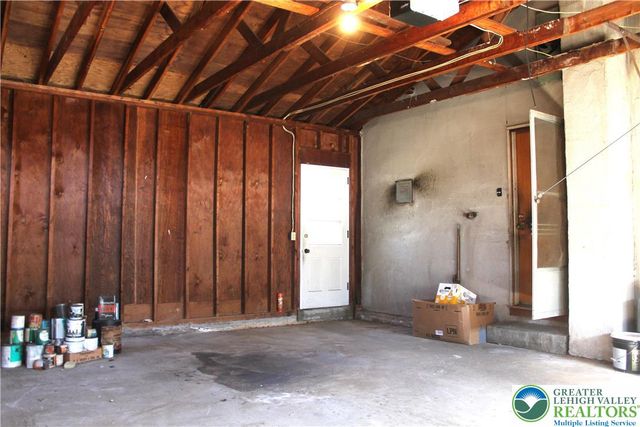 2465 Jacksonville Road, Hanover Twp, PA 18017