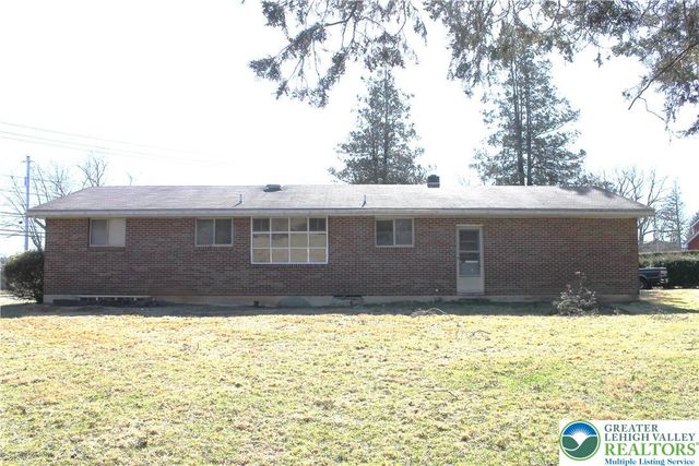 2465 Jacksonville Road, Hanover Twp, PA 18017