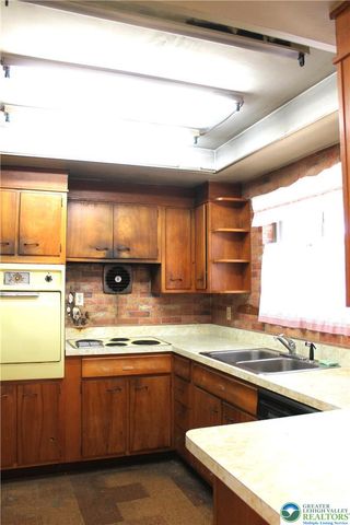 2465 Jacksonville Road, Hanover Twp, PA 18017