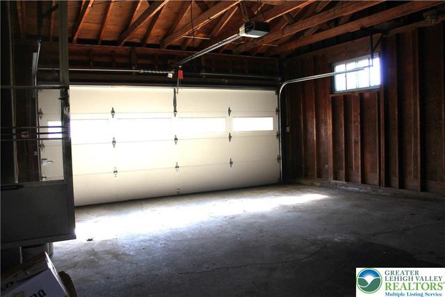 2465 Jacksonville Road, Hanover Twp, PA 18017