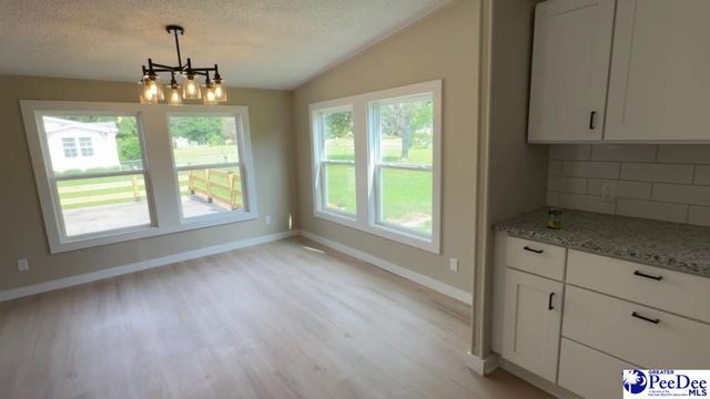 5117 College Lake Dr, Florence, SC 29506