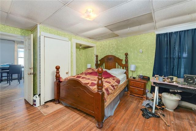 109 W Miami Street NE, Paola, KS 66071