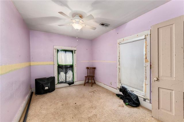 109 W Miami Street NE, Paola, KS 66071