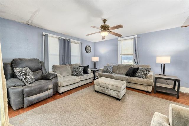 109 W Miami Street NE, Paola, KS 66071