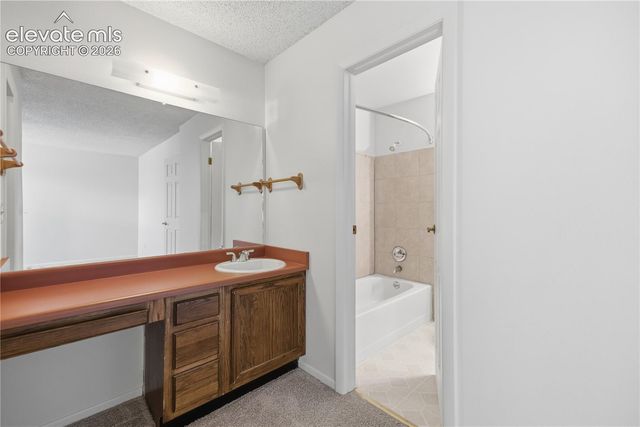 6601 Bobtail Drive, Colorado Springs, CO 80911