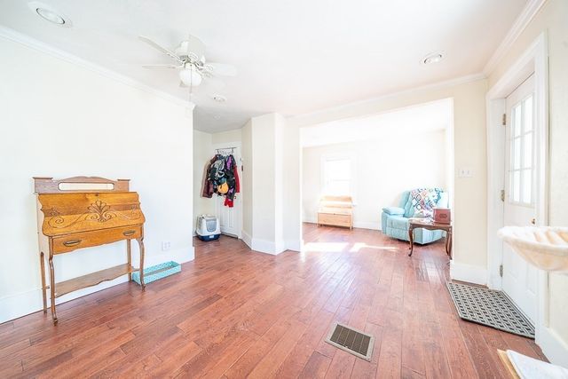 16-A Clinton St, Lynn, MA 01902