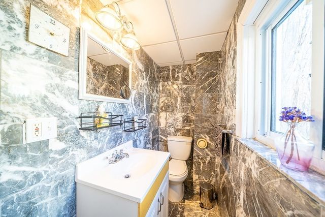 16-A Clinton St, Lynn, MA 01902