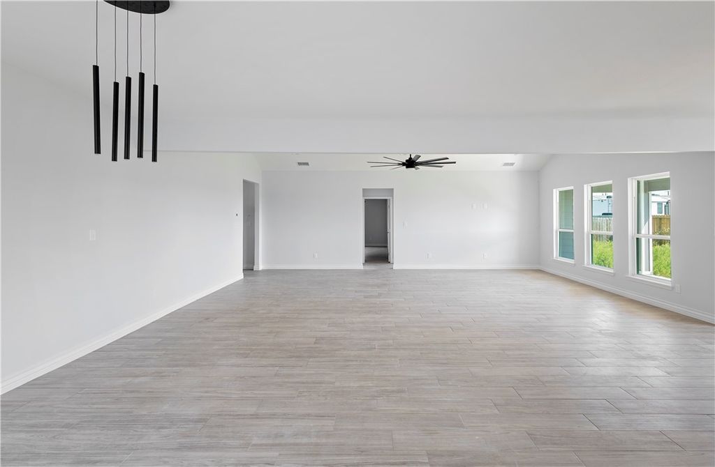 125 Shoalwater Way, Rockport, TX 78382 — photo 5