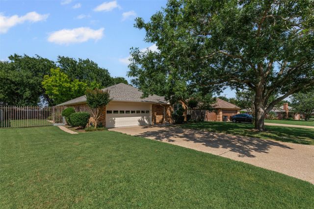 1505 Hyde Park Boulevard, Cleburne, TX 76033