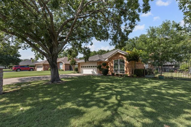 1505 Hyde Park Boulevard, Cleburne, TX 76033