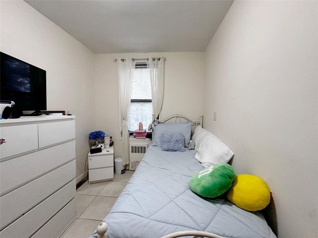 270 N Broadway 2HI, Yonkers, NY 10701
