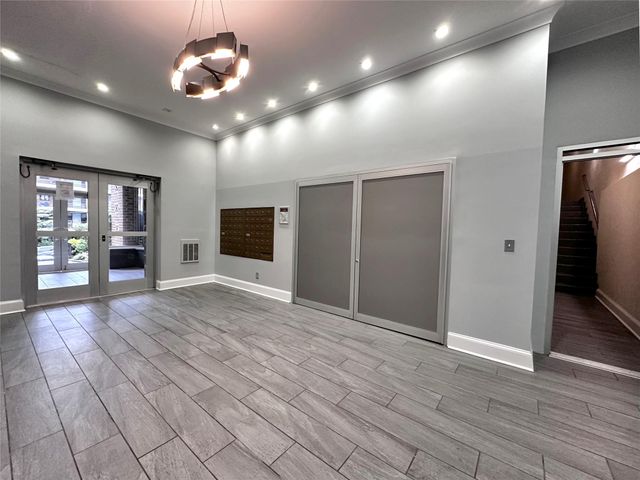 270 N Broadway 2HI, Yonkers, NY 10701