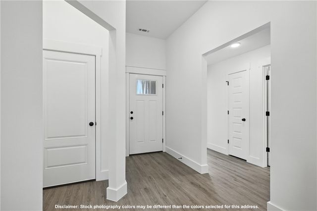 8850 Sunspire Lane, Centerton, AR 72719