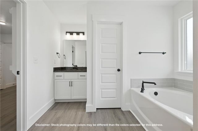 8850 Sunspire Lane, Centerton, AR 72719