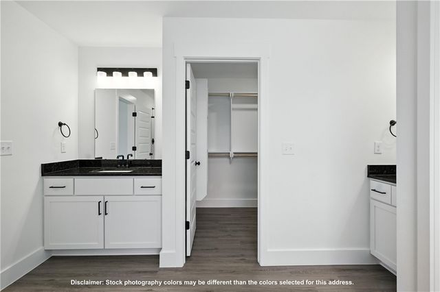 8850 Sunspire Lane, Centerton, AR 72719