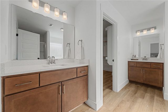 8850 Sunspire Lane, Centerton, AR 72719