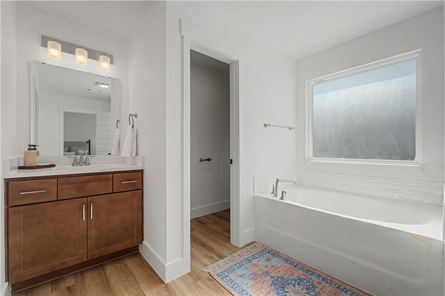 8850 Sunspire Lane, Centerton, AR 72719