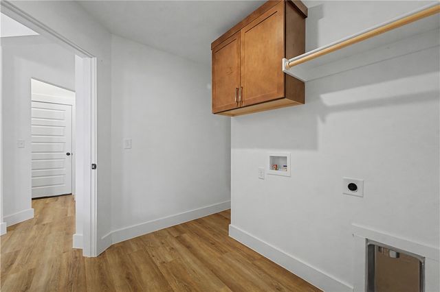 8850 Sunspire Lane, Centerton, AR 72719