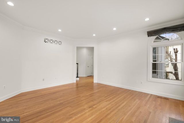 6058 SUGARSTONE CT, Mclean, VA 22101