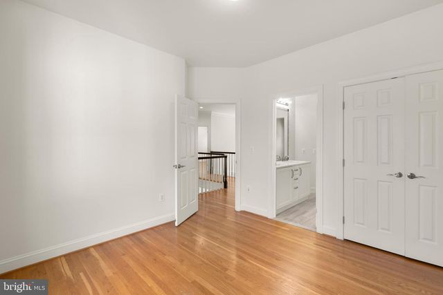 6058 SUGARSTONE CT, Mclean, VA 22101