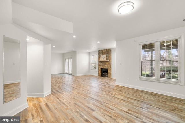 6058 SUGARSTONE CT, Mclean, VA 22101