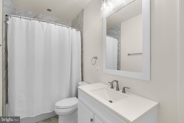 6058 SUGARSTONE CT, Mclean, VA 22101