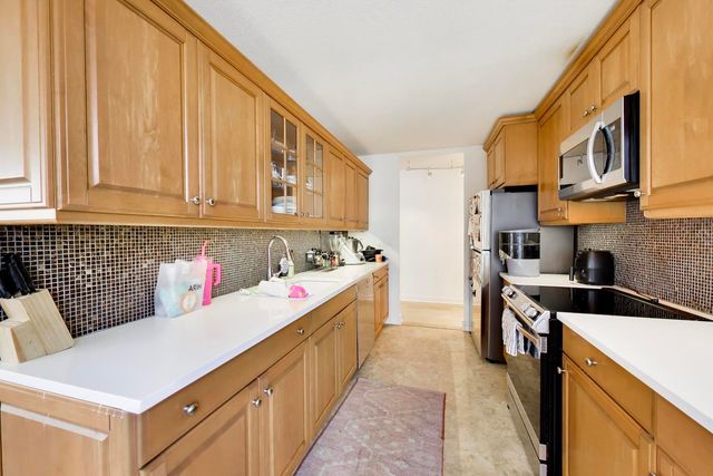 360 E Randolph Street 405, Chicago, IL 60601