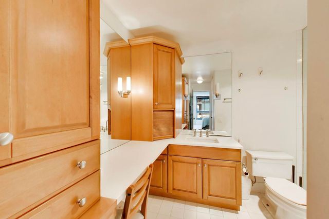 360 E Randolph Street 405, Chicago, IL 60601