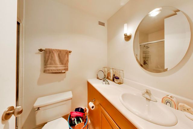 360 E Randolph Street 405, Chicago, IL 60601