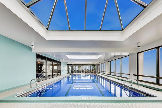360 E Randolph Street 405, Chicago, IL 60601