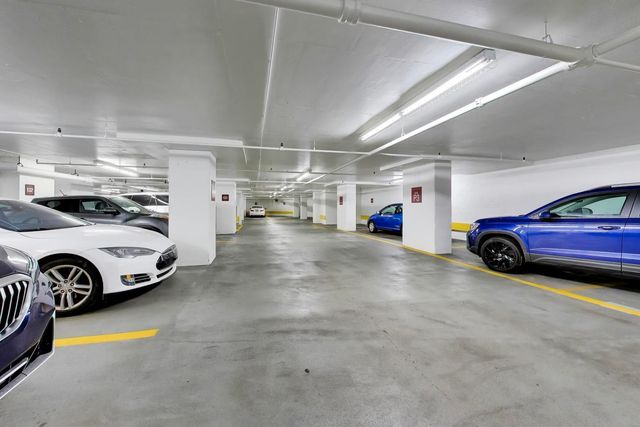360 E Randolph Street 405, Chicago, IL 60601