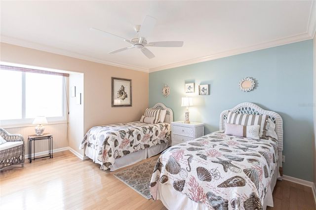 1055 W PEPPERTREE DRIVE 703AA, Sarasota, FL 34242