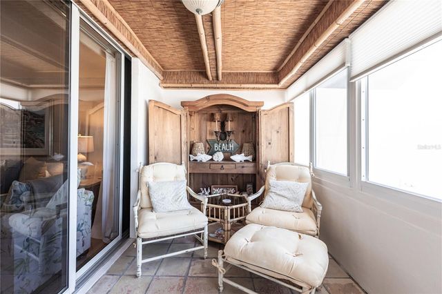 1055 W PEPPERTREE DRIVE 703AA, Sarasota, FL 34242