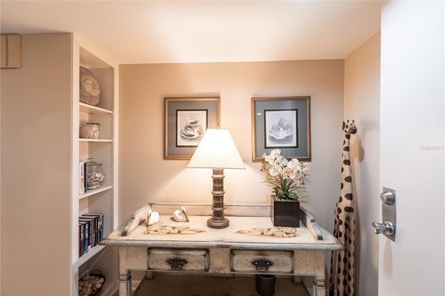 1055 W PEPPERTREE DRIVE 703AA, Sarasota, FL 34242