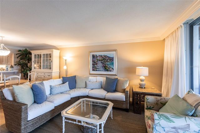 1055 W PEPPERTREE DRIVE 703AA, Sarasota, FL 34242