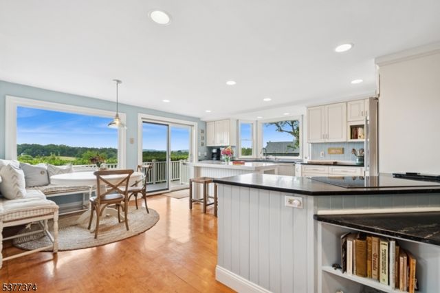 23 Spring Hill Rd, Franklin Twp., NJ 08801