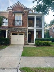 109 Longchamp Lane, Cary, NC 27519