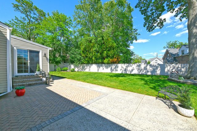 2432 Kayron Lane, North Bellmore, NY 11710